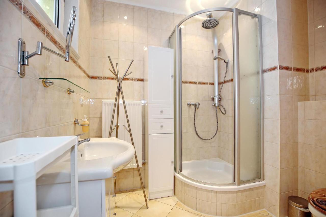 Haus Alexandra Wohnung 01 Ostseebad Kühlungsborn 외부 사진